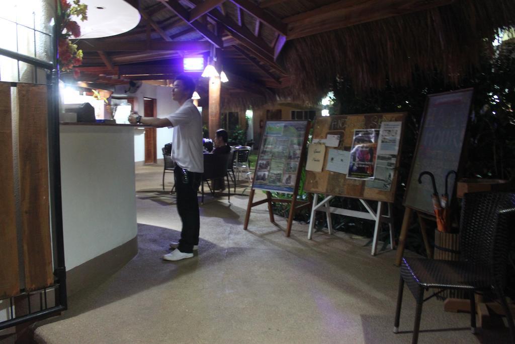 Vanilla Sky Dive Resort Bolod  Zewnętrze zdjęcie